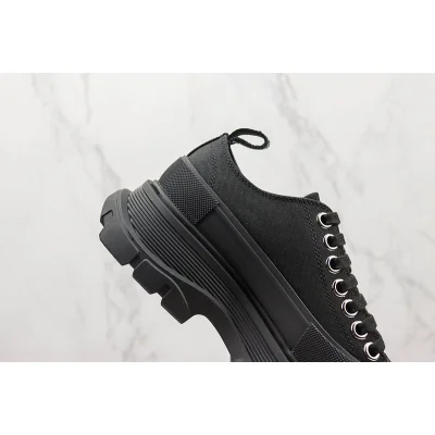 Alexander McQueen Tread Slick Low "Black" фото № 4