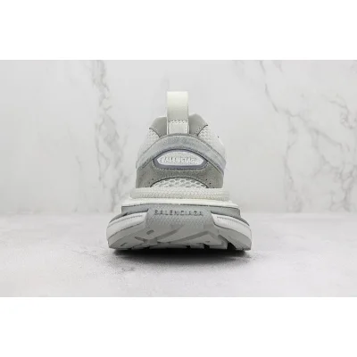 Balenciaga 3XL "Off White/Grey/Dark Grey Suede" фото № 9 Balenciaga 3XL "Off White/Grey/Dark Grey Suede" фото № 9