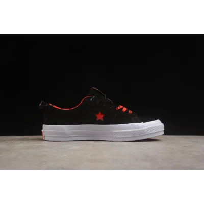 Hello Kitty X Converse One Star "Black" фото № 2