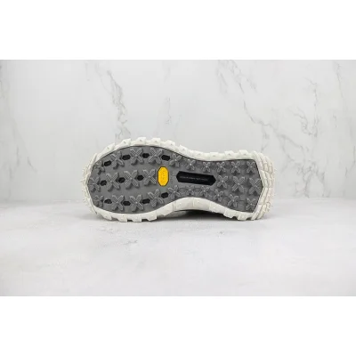 Moncler x Hoka One One Mafate Speed 2 Low "Wolf Grey" фото № 8