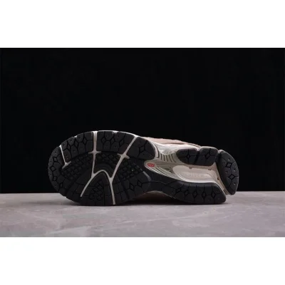 New Balance 2002R "Protection Pack Driftwood" фото № 4