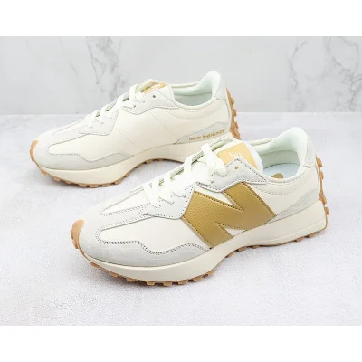 New Balance 327 "Golden Beige" фото № 5
