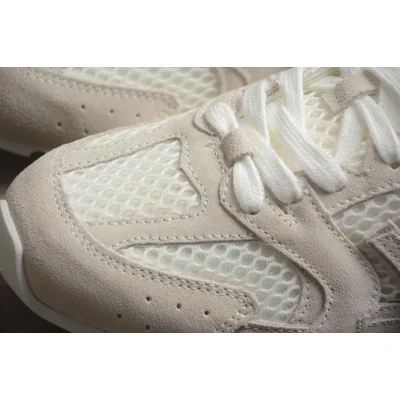 Miu Miu x New Balance 530 "Neutral Sands" фото № 4