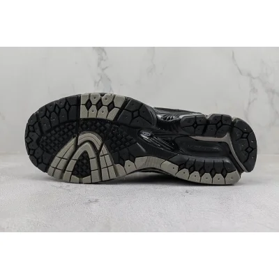 New Balance 860v2 "Black" фото № 8