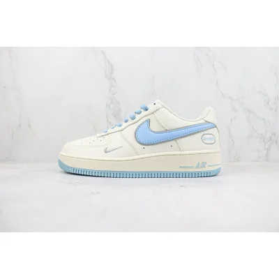 HOOPS x Nike Air Force 1 Low "Off White/Sky Blue" фото № 2 HOOPS x Nike Air Force 1 Low "Off White/Sky Blue" фото № 2