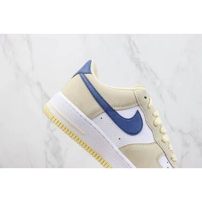 Nike Air Force 1 Low "Tan/Navy" фото № 3 Nike Air Force 1 Low "Tan/Navy" фото № 3