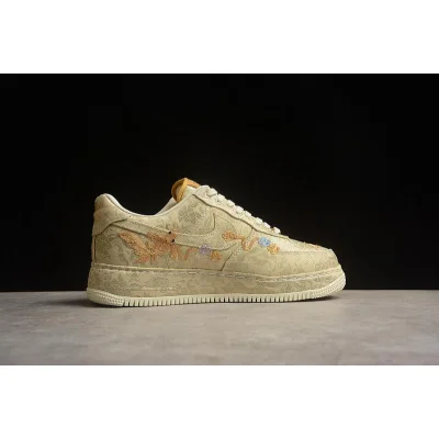 Nike Air Force 1 "Golden Blossom II" фото № 5 Nike Air Force 1 "Golden Blossom II" фото № 5