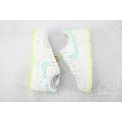 Nike Air Force 1 07 Low "QS Sail/White/Mint/Mini Swoosh" фото № 6
