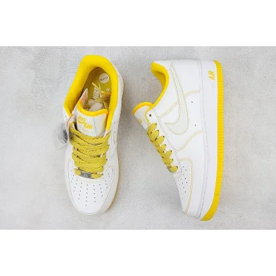 Nike Air Force 1 Low "White/Yellow" фото № 7