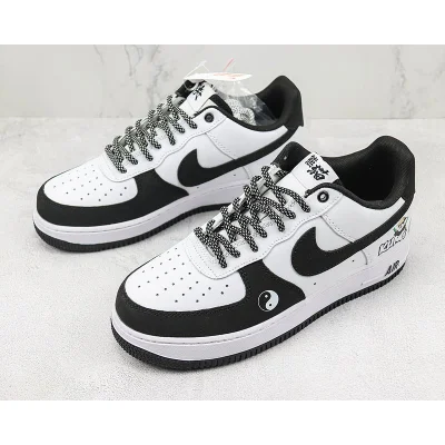 Nike Air Force 1 Low "Kung Fu Panda" фото № 5