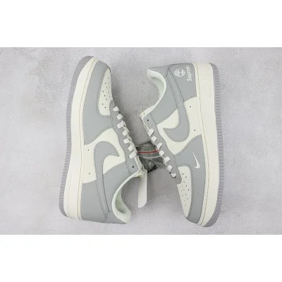 Supreme x Nike Air Force 1 Low "Cream White/Grey" фото № 7