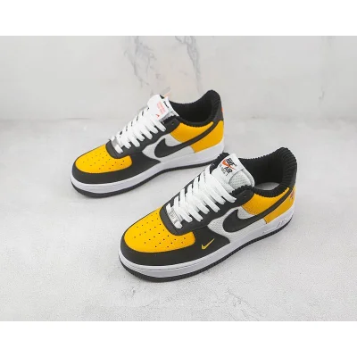 Nike Air Force 1 Low "Black/Gold/Jersey Mesh" фото № 5