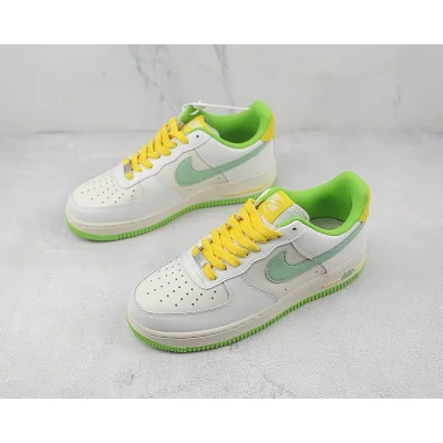 Nike Air Force 1 07 "Quotes" фото № 5 Nike Air Force 1 07 "Quotes" фото № 5