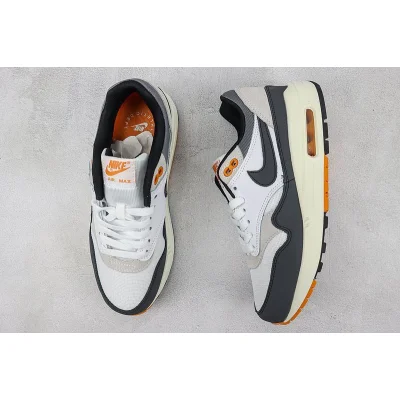 Nike Air Max 1 "Light Bone/University Orange" фото № 7 Nike Air Max 1 "Light Bone/University Orange" фото № 7