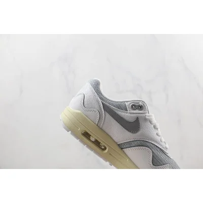 Nike Air Max 1 "Patta Waves White" фото № 4 Nike Air Max 1 "Patta Waves White" фото № 4