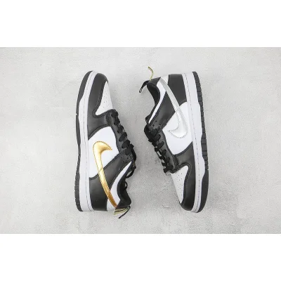 Nike Dunk Low "Black/White/Metallic" фото № 6