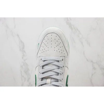 The North Face x Nike Dunk Low "Silver Grey/Emerald Green" фото № 4