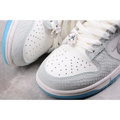 Nike Dunk Low LX "Just Do It" фото № 3