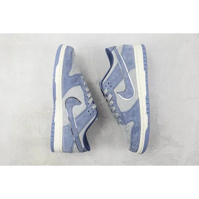 Otomo Katsuhiro x Nike SB Dunk Low "Denim" фото № 7