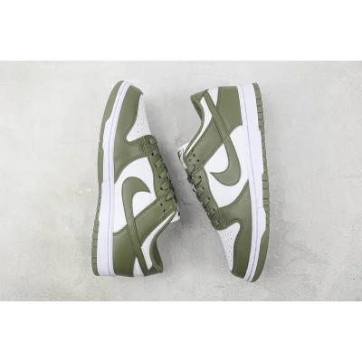 Nike SB Dunk Low "Medium Olive" фото № 7