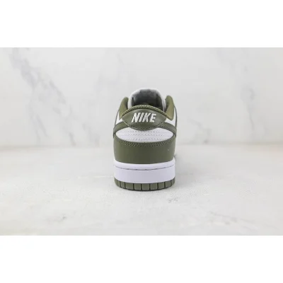 Nike SB Dunk Low "Medium Olive" фото № 8