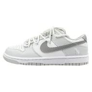 Nike SB Dunk Low Nike SB Dunk Low