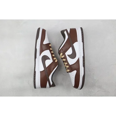 Nike Dunk Low "Coffee Shop" фото № 7 Nike Dunk Low "Coffee Shop" фото № 7