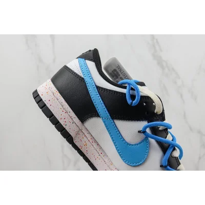 Nike SB Dunk Low "Black/White/Sky Blue" фото № 4 Nike SB Dunk Low "Black/White/Sky Blue" фото № 4