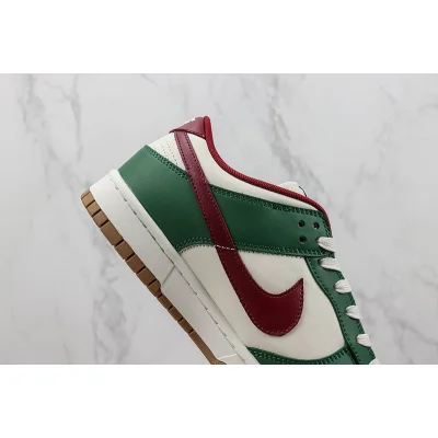 Nike Dunk Low "Gorge Green/Bordo" фото № 4