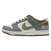 Nike SB Dunk Low "Swoosh Logo"