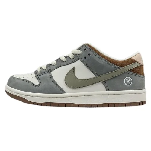 Nike SB Dunk Low "Swoosh Logo"