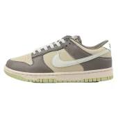 Nike Dunk Low "Milk Tea"