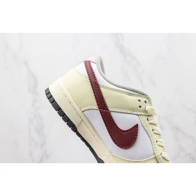 Nike Dunk Low "La vie en rose" фото № 4