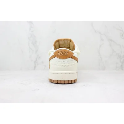 Nike Dunk Low "Bear/Beige/Cream" фото № 9