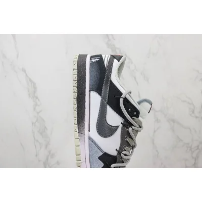 Nike Dunk Low "Moon" фото № 3 Nike Dunk Low "Moon" фото № 3