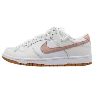 Nike SB Dunk Low Nike SB Dunk Low