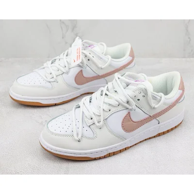 Nike SB Dunk Low "White/Light Pink" фото № 5