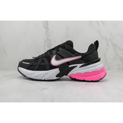 Nike Runtekk "Black/White/Pink" фото № 2