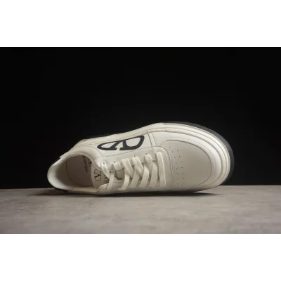 Valentino Rockstud Untitled "White/Core Black" фото № 3