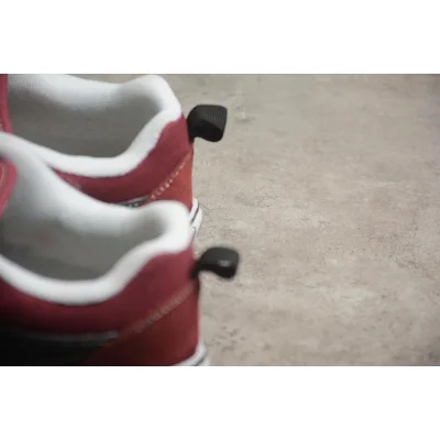 Vans Knu Skool "Crimson Edge" фото № 7 Vans Knu Skool "Crimson Edge" фото № 7