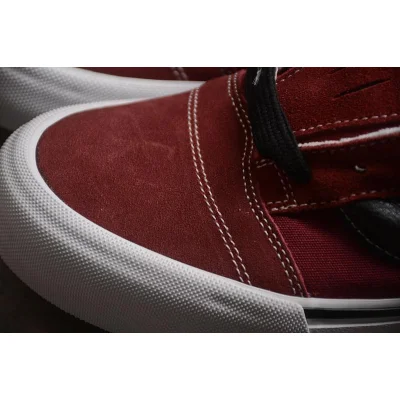 Vans Knu Skool "Crimson Edge" фото № 4 Vans Knu Skool "Crimson Edge" фото № 4