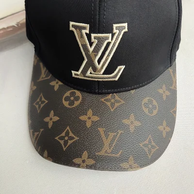 Кепка Louis Vuitton With Branded Visor "Black" фото № 4
