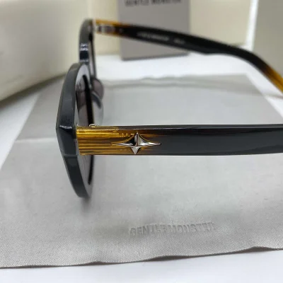 Солнцезащитные очки Gentle Monster Temples Decorated By Symbol "Brown/Black" фото № 7