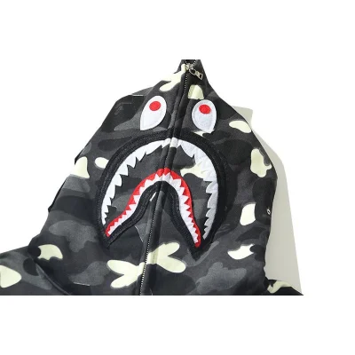 Худи A Bathing Ape Glowing In The Dark ZIP "Black/Gray" фото № 6 Худи A Bathing Ape Glowing In The Dark ZIP "Black/Gray" фото № 6