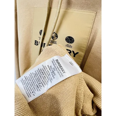 Худи Burberry Brand Label "Beige" фото № 2 Худи Burberry Brand Label "Beige" фото № 2