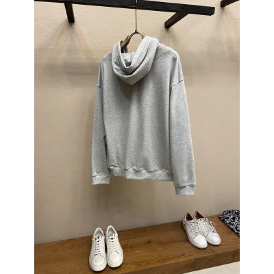 Худи Miu Miu Front Gray Logotype Miu Miu "Gray" фото № 2 Худи Miu Miu Front Gray Logotype Miu Miu "Gray" фото № 2