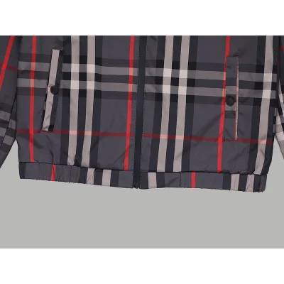 Ветровка Burberry Tartan Style With Logo "Gray/Red" фото № 3