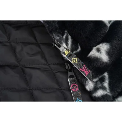 Куртка Louis Vuitton Brand Badges "Black" фото № 4 Куртка Louis Vuitton Brand Badges "Black" фото № 4