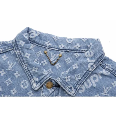 Джинсовая Рубашка Louis Vuitton X Supreme With Text Logo And Brand Emblems "Blue" фото № 7
