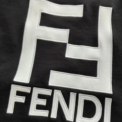 Шорты Fendi Big Logo Brands "Black" фото № 4 Шорты Fendi Big Logo Brands "Black" фото № 4